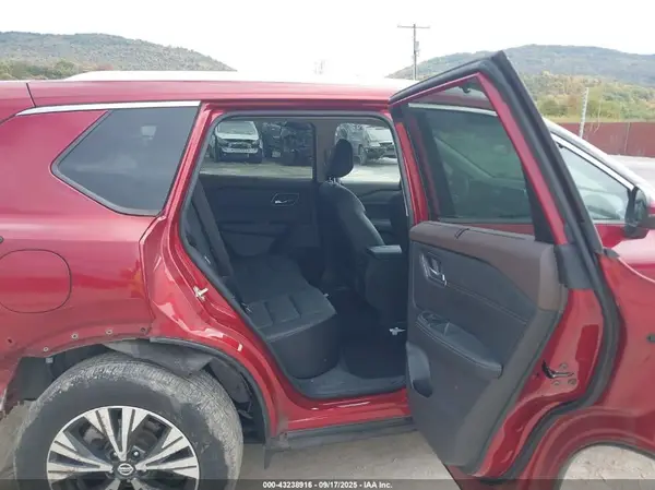 5N1AT3BB6MC821745 2021 NISSAN ROGUE - Image 8