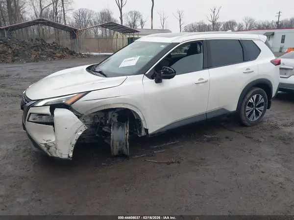 5N1AT3BB6MC824161 2021 NISSAN ROGUE - Image 2