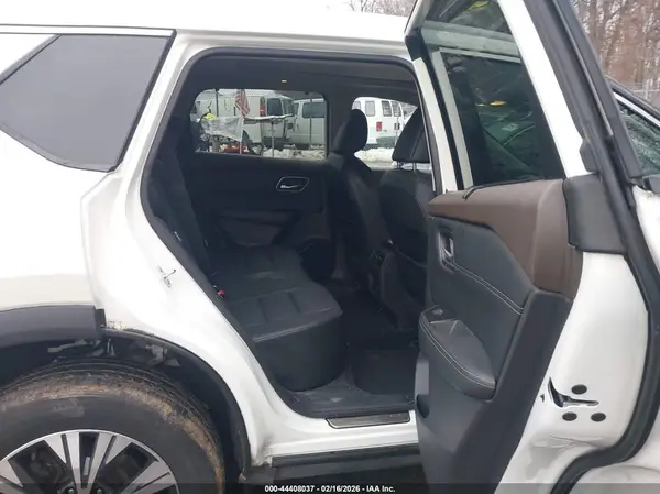 5N1AT3BB6MC824161 2021 NISSAN ROGUE - Image 8