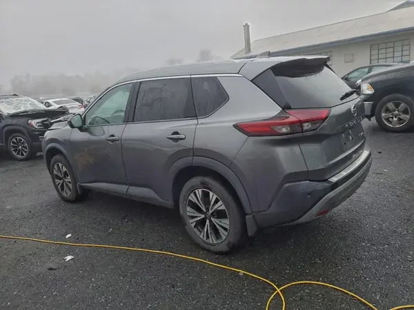 5N1AT3BB7MC679115 2021 NISSAN ROGUE - Image 2