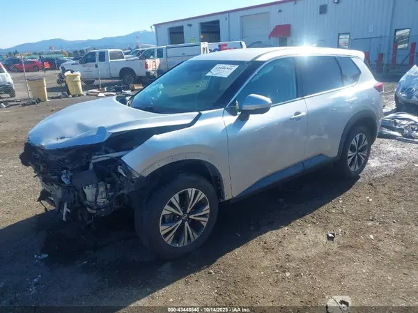 5N1AT3BB7MC726661 2021 NISSAN ROGUE - Image 2