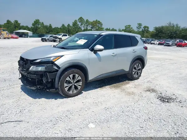 5N1AT3BB7MC736171 2021 NISSAN ROGUE - Image 2
