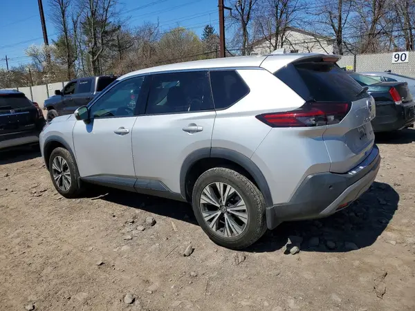 5N1AT3BB7MC821592 2021 NISSAN ROGUE - Image 2