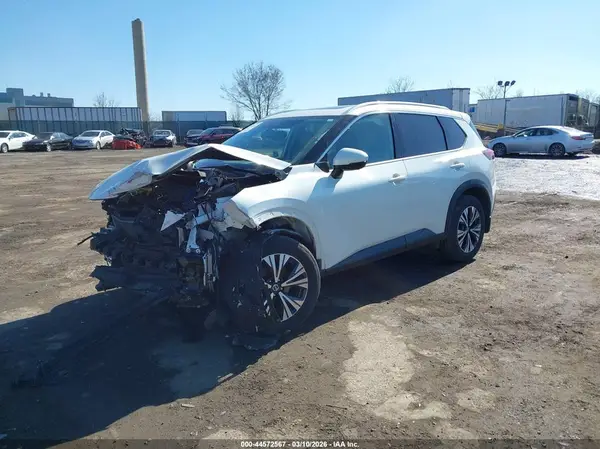 5N1AT3BB7MC831880 2021 NISSAN ROGUE - Image 2