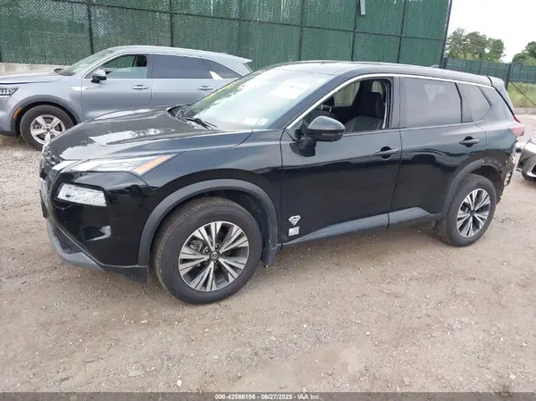 5N1AT3BB7MC848789 2021 NISSAN ROGUE - Image 2