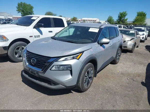 5N1AT3BB8MC682380 2021 NISSAN ROGUE - Image 2