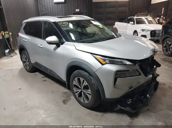 5N1AT3BB8MC705544 2021 NISSAN ROGUE - Image 1
