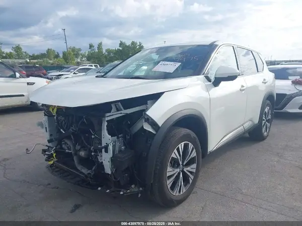 5N1AT3BB8MC722926 2021 NISSAN ROGUE - Image 2