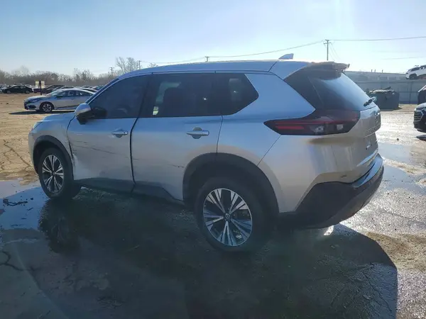 5N1AT3BB8MC736115 2021 NISSAN ROGUE - Image 2