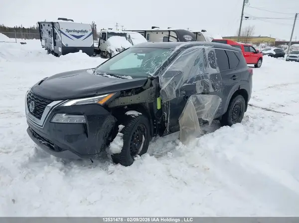 5N1AT3BB8MC745767 2021 NISSAN ROGUE - Image 2