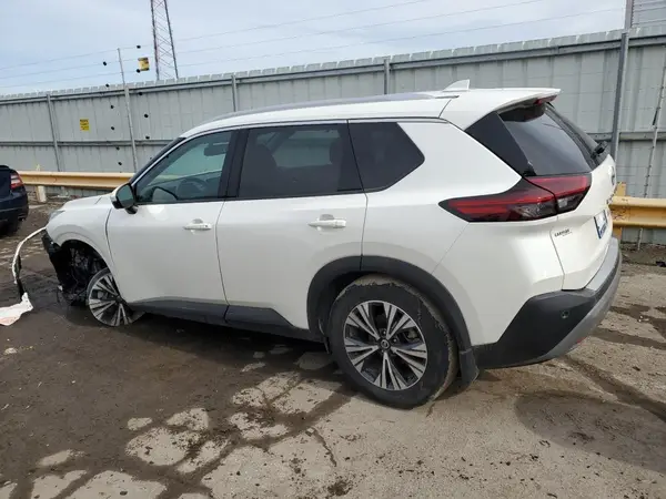 5N1AT3BB8MC746997 2021 NISSAN ROGUE - Image 2