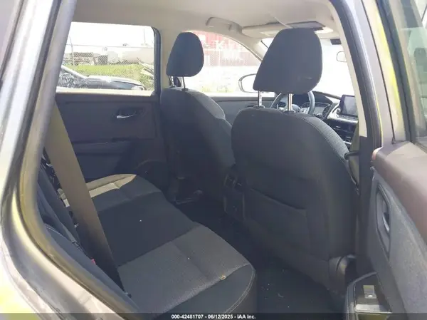 5N1AT3BB8MC748975 2021 NISSAN ROGUE - Image 8