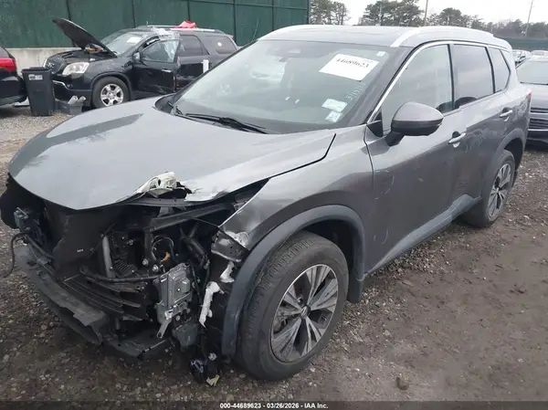 5N1AT3BB8MC792989 2021 NISSAN ROGUE - Image 2