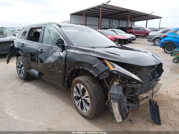 5N1AT3BB8MC795195 2021 NISSAN ROGUE - Image 1