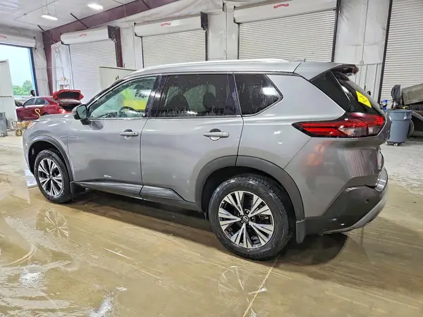 5N1AT3BB9MC738410 2021 NISSAN ROGUE - Image 2