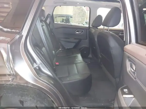 5N1AT3BB9MC741016 2021 NISSAN ROGUE - Image 8