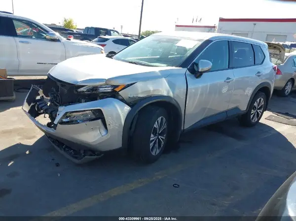 5N1AT3BB9MC847417 2021 NISSAN ROGUE - Image 2