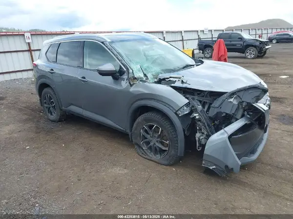 5N1AT3BBXMC673535 2021 NISSAN ROGUE - Image 1