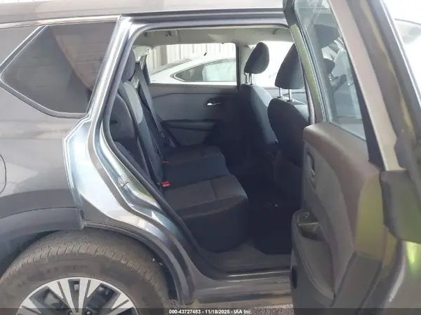 5N1AT3BBXMC673678 2021 NISSAN ROGUE - Image 8