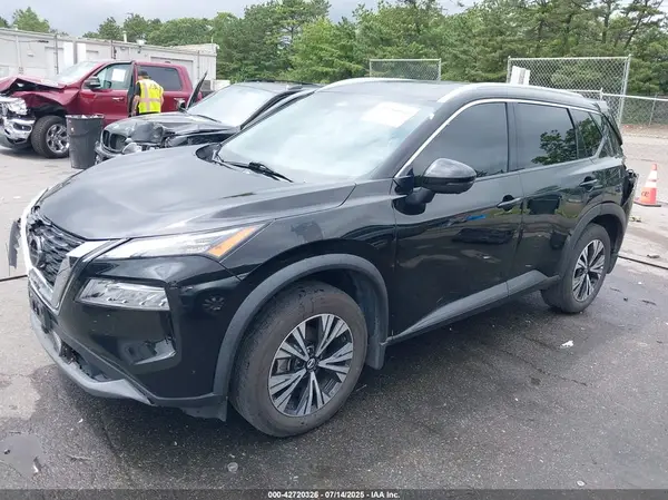 5N1AT3BBXMC725018 2021 NISSAN ROGUE - Image 2