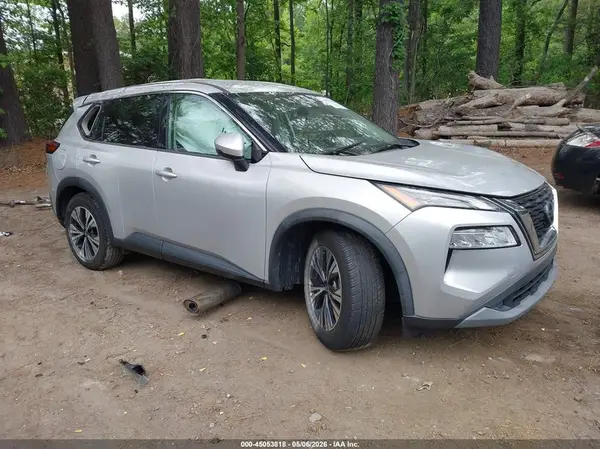 5N1AT3BBXMC733555 2021 NISSAN ROGUE - Image 1