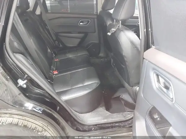 5N1AT3BBXMC748315 2021 NISSAN ROGUE - Image 8