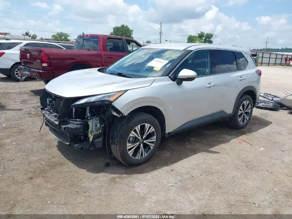 5N1AT3BBXMC758004 2021 NISSAN ROGUE - Image 2