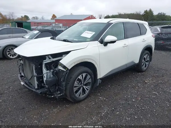 5N1AT3BBXMC774106 2021 NISSAN ROGUE - Image 2