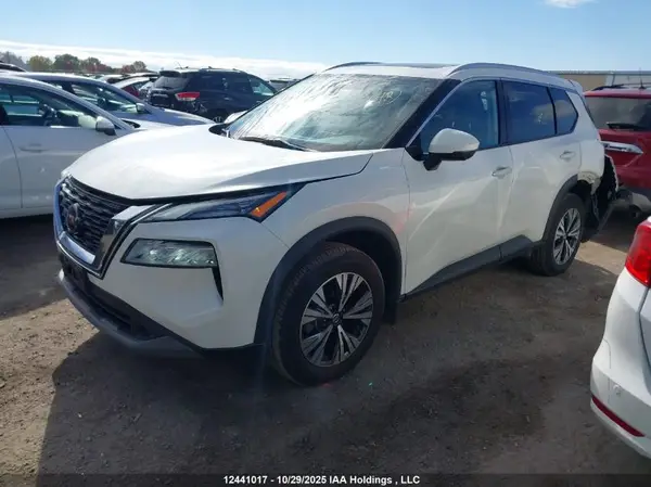 5N1AT3BBXMC779774 2021 NISSAN ROGUE - Image 2