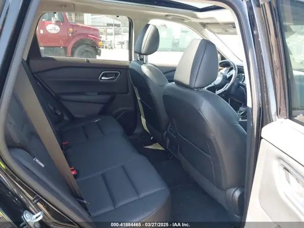 5N1AT3BBXMC785106 2021 NISSAN ROGUE - Image 8