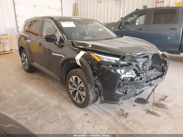 5N1AT3BBXMC792444 2021 NISSAN ROGUE - Image 1
