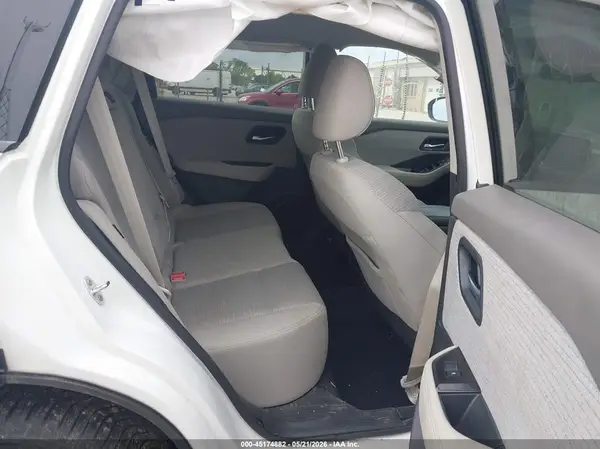 5N1AT3BBXMC801353 2021 NISSAN ROGUE - Image 8