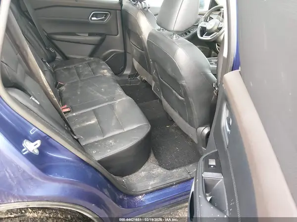 5N1AT3BBXMC803667 2021 NISSAN ROGUE - Image 8