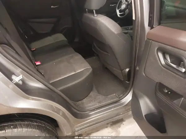5N1AT3BBXMC805371 2021 NISSAN ROGUE - Image 8