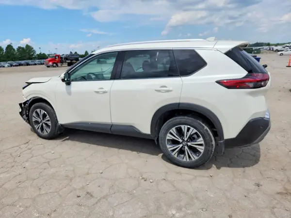 5N1AT3BBXMC827922 2021 NISSAN ROGUE - Image 2