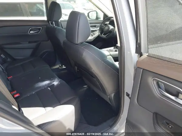 5N1AT3CA0MC686560 2021 NISSAN ROGUE - Image 8