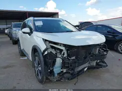 5N1AT3CA0MC831712 2021 NISSAN ROGUE