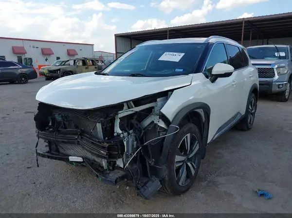 5N1AT3CA0MC831712 2021 NISSAN ROGUE - Image 2