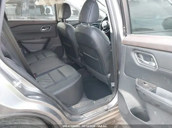 5N1AT3CA0MC834075 2021 NISSAN ROGUE - Image 8
