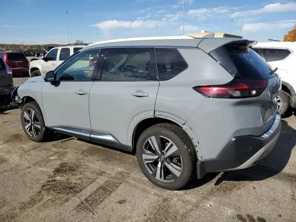 5N1AT3CA1MC686874 2021 NISSAN ROGUE - Image 2
