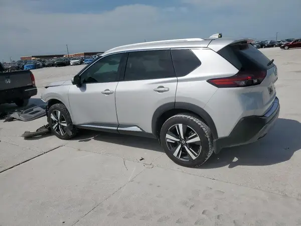5N1AT3CA1MC802428 2021 NISSAN ROGUE - Image 2