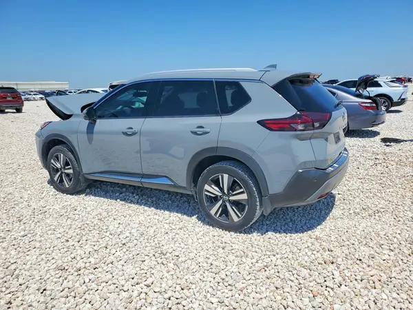 5N1AT3CA1MC816975 2021 NISSAN ROGUE - Image 2
