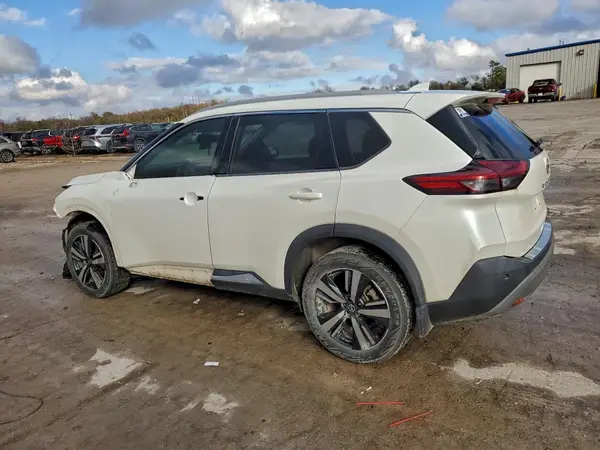 5N1AT3CA2MC812840 2021 NISSAN ROGUE - Image 2