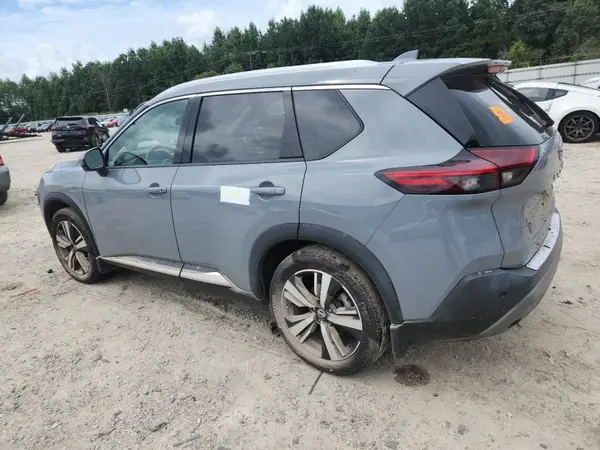 5N1AT3CA2MC825572 2021 NISSAN ROGUE - Image 2