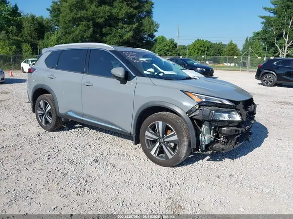 5N1AT3CA2MC827175 2021 NISSAN ROGUE - Image 1