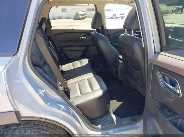 5N1AT3CA3MC718899 2021 NISSAN ROGUE - Image 8