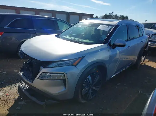 5N1AT3CA4MC747022 2021 NISSAN ROGUE - Image 2