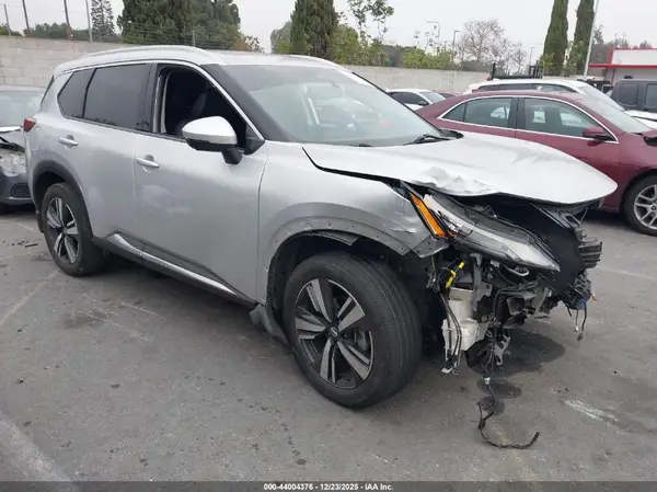 5N1AT3CA5MC818521 2021 NISSAN ROGUE - Image 1