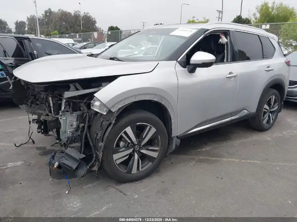 5N1AT3CA5MC818521 2021 NISSAN ROGUE - Image 2