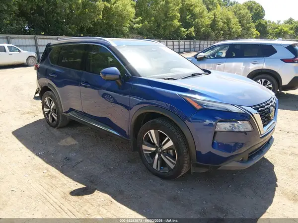 5N1AT3CA5MC823864 2021 NISSAN ROGUE - Image 1